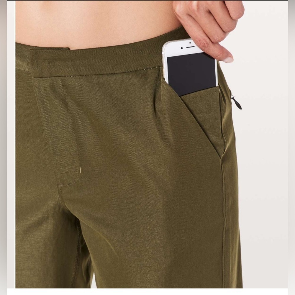 Lululemon City Trek Trouser *28" Inseam Size 8 Military Green Urbanite Twill - Picture 5 of 12